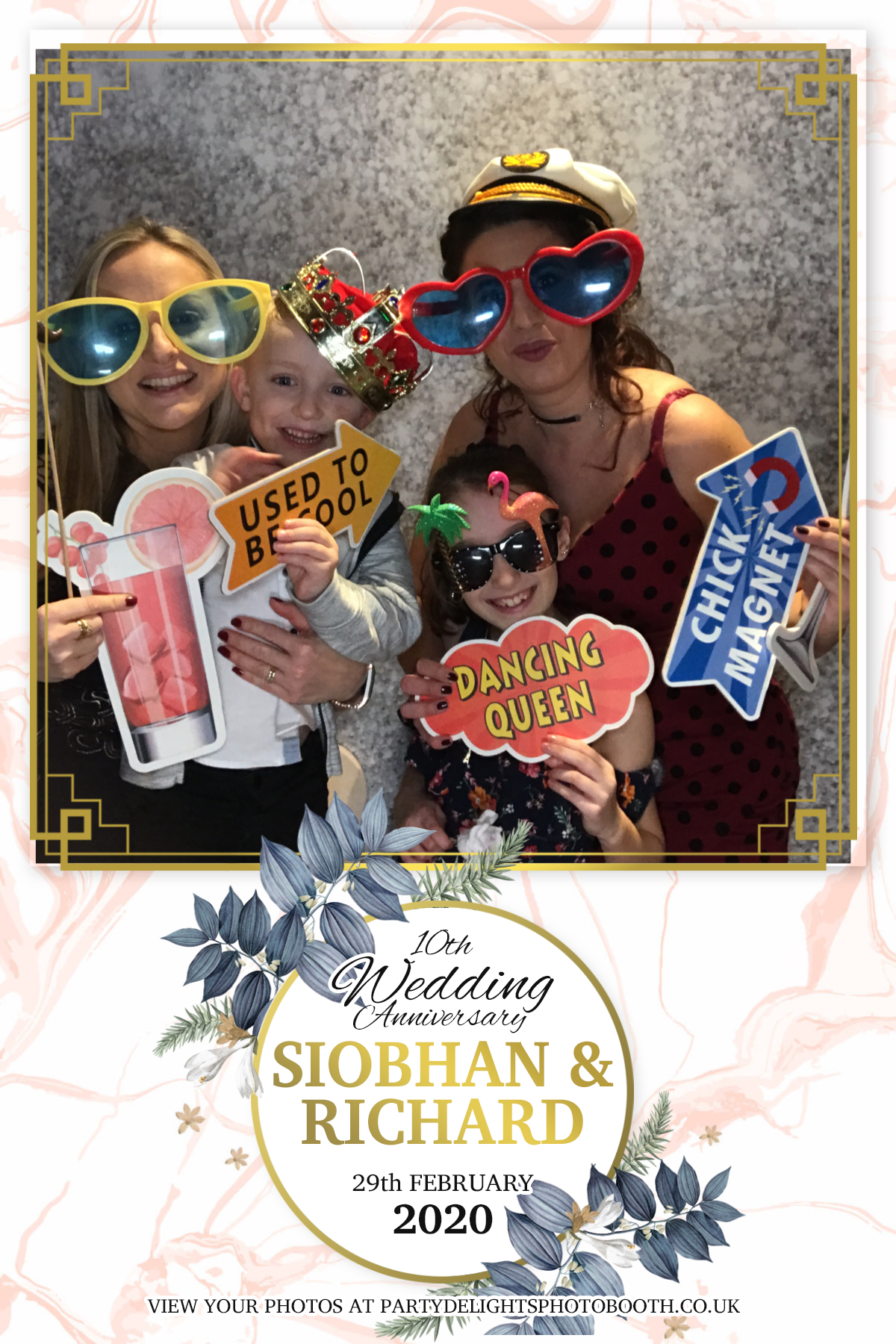 Siobhan and Richards Vow renewal  | View more photos from the event at gallery.partydelightsphotobooth.co.uk/u/PartyDelightsPhotoBooth/Siobhan-and-Richards-Vow-renewal
